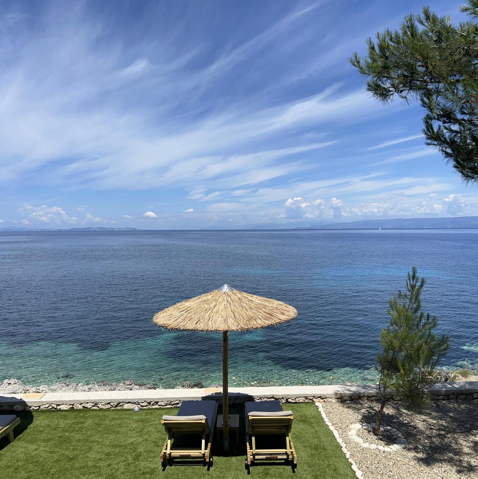 Paxos Sunrise Villas ไกออส ภายนอก รูปภาพ