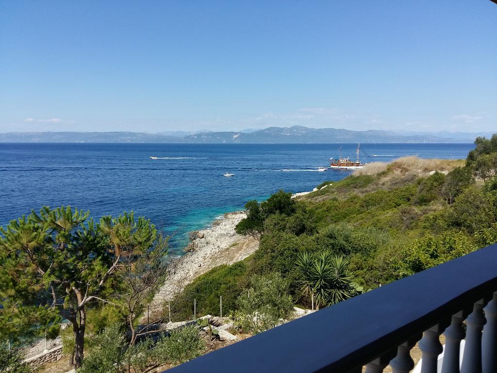 Paxos Sunrise Villas ไกออส ภายนอก รูปภาพ