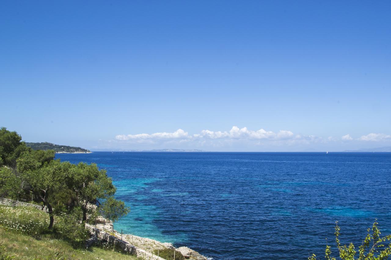 Paxos Sunrise Villas ไกออส ภายนอก รูปภาพ