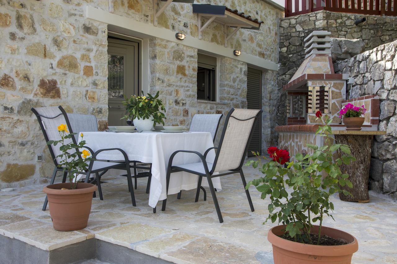 Paxos Sunrise Villas ไกออส ภายนอก รูปภาพ