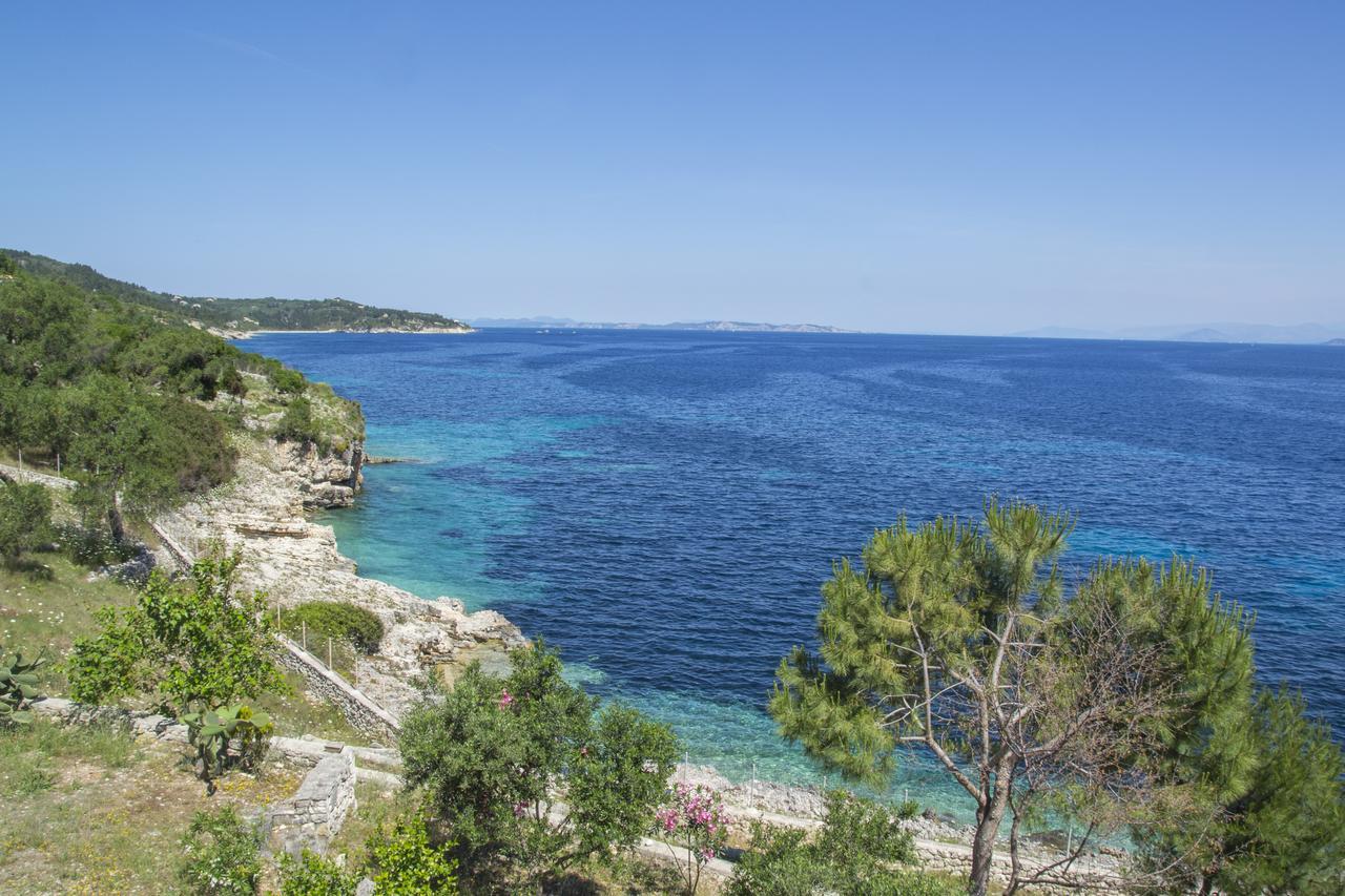 Paxos Sunrise Villas ไกออส ภายนอก รูปภาพ